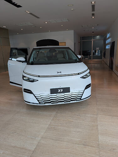 PXL_20251205_080908911.MP