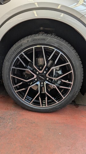 2025-10-25_110315_Bridgestone