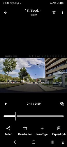 Screenshot_20260920_204447_Photos